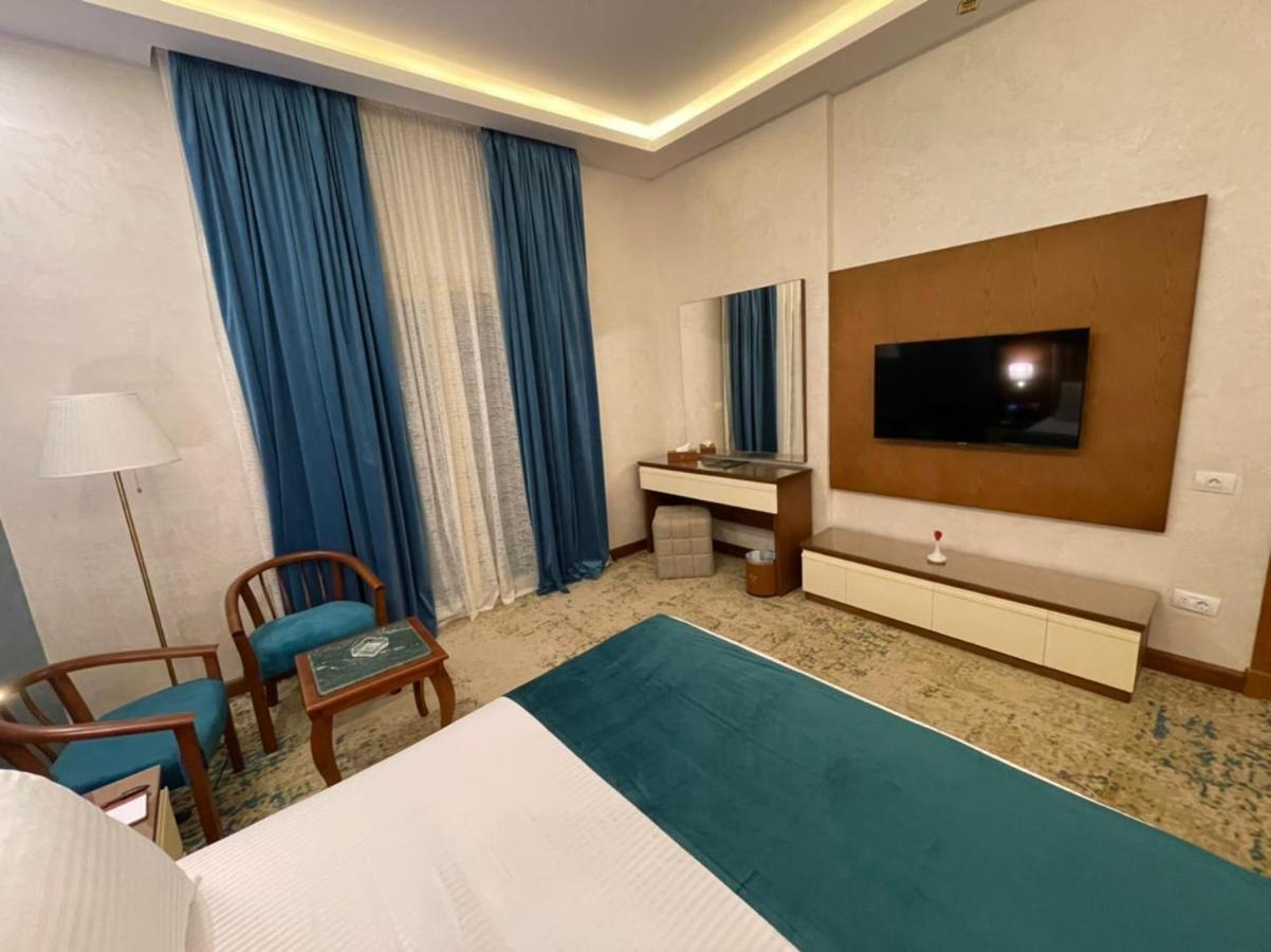 Golden Jewel Ismalia الاسماعلية المظهر الخارجي الصورة